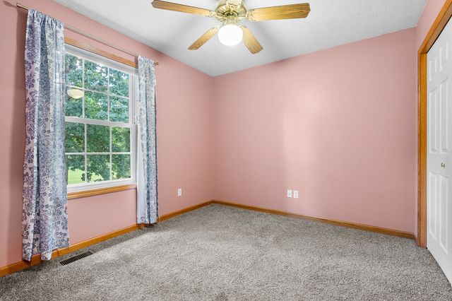 6086 Thistlewood Avenue, Pavilion Twp, MI 49088