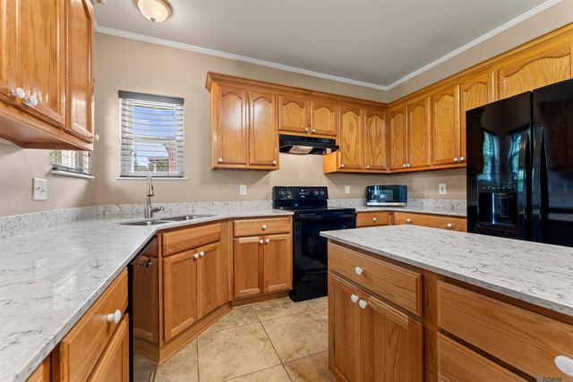 18606 Perkins Oak Rd, Prairieville, LA 70769