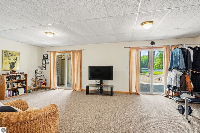 4915 Johnson Avenue, Hale, MI 48739