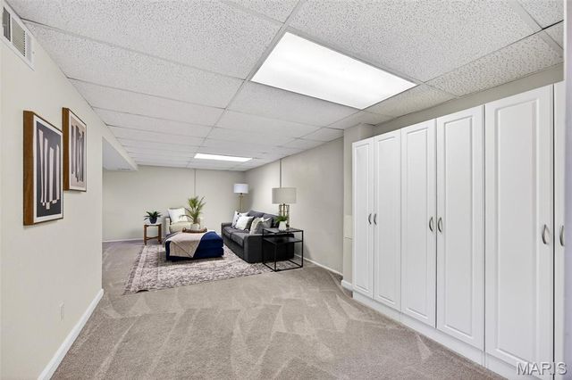 512 Acorn Drive, St Louis, MO 63126