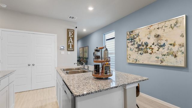 3033 MAPLE ORCHARD Lane, Fort Worth, TX 76140