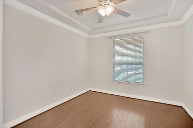 18 Garden Path Place, Tomball, TX 77375
