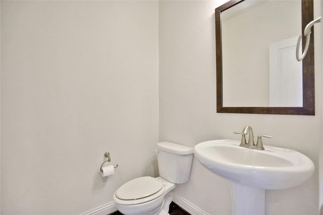 18 Garden Path Place, Tomball, TX 77375