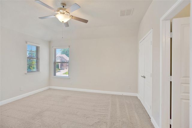 18 Garden Path Place, Tomball, TX 77375