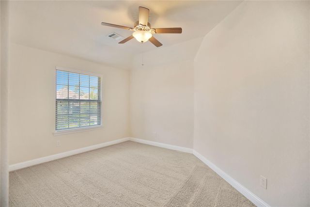18 Garden Path Place, Tomball, TX 77375