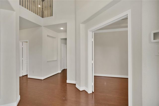 18 Garden Path Place, Tomball, TX 77375