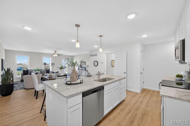 5010 Becks Landing Lane, St Charles, MO 63301