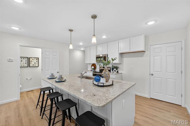 5010 Becks Landing Lane, St Charles, MO 63301