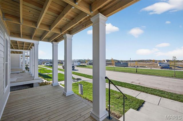 5010 Becks Landing Lane, St Charles, MO 63301