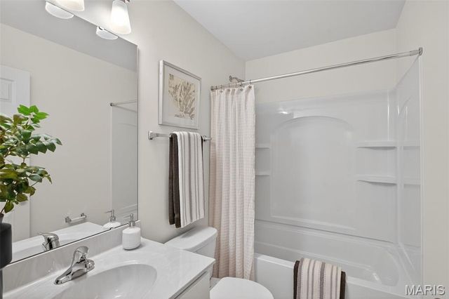 5010 Becks Landing Lane, St Charles, MO 63301