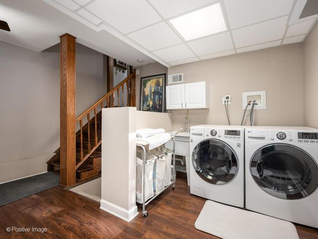 1170 Logan Avenue, Elgin, IL 60120