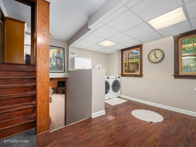 1170 Logan Avenue, Elgin, IL 60120