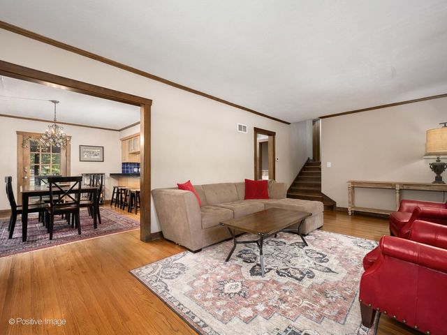 1170 Logan Avenue, Elgin, IL 60120