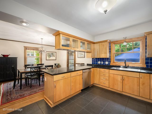 1170 Logan Avenue, Elgin, IL 60120