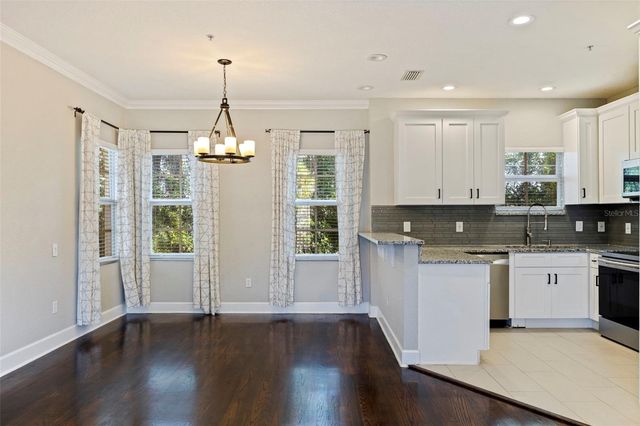 521 101ST AVENUE N, St Petersburg, FL 33702
