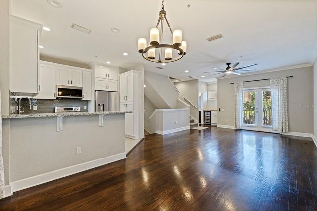 521 101ST AVENUE N, St Petersburg, FL 33702