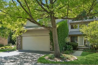 20 Brook Lane, Palos Park, IL 60464