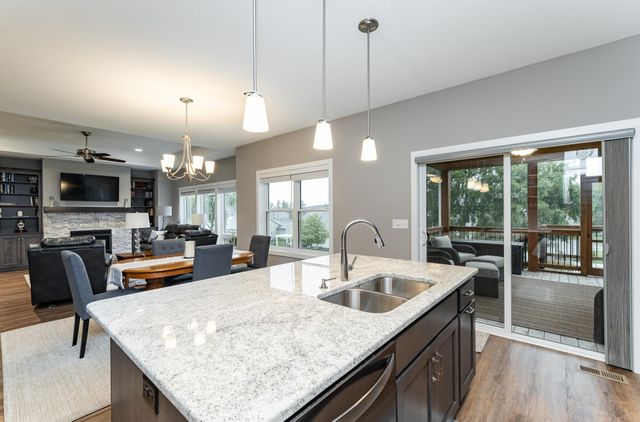 2745 Sand Trap Road SE, Rochester, MN 55904