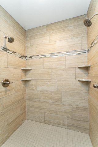 2745 Sand Trap Road SE, Rochester, MN 55904