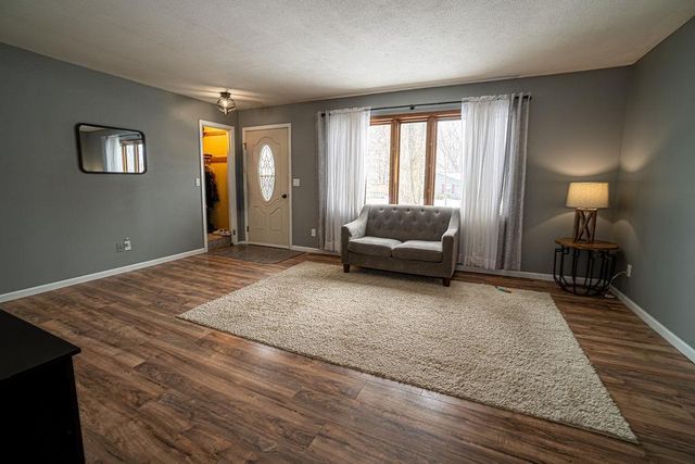 1010 Farmer Avenue, Tomah, WI 54660