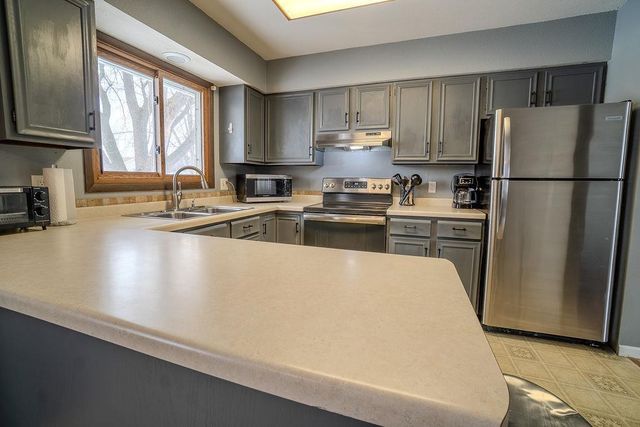 1010 Farmer Avenue, Tomah, WI 54660