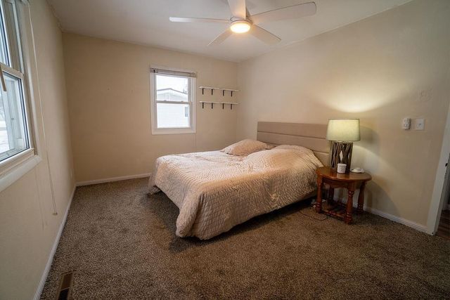 1010 Farmer Avenue, Tomah, WI 54660