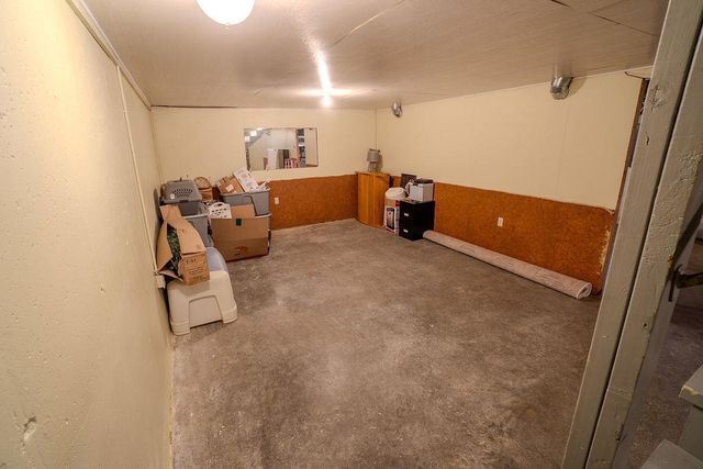 1010 Farmer Avenue, Tomah, WI 54660