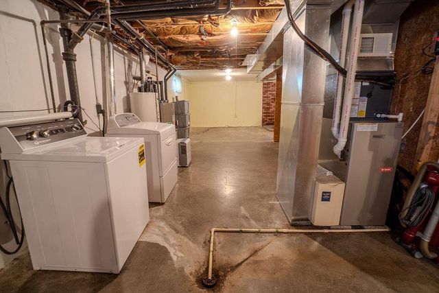 1010 Farmer Avenue, Tomah, WI 54660