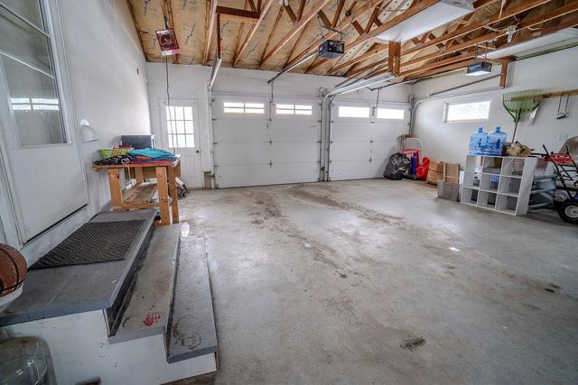 1010 Farmer Avenue, Tomah, WI 54660