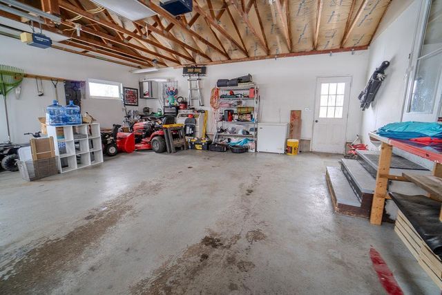 1010 Farmer Avenue, Tomah, WI 54660