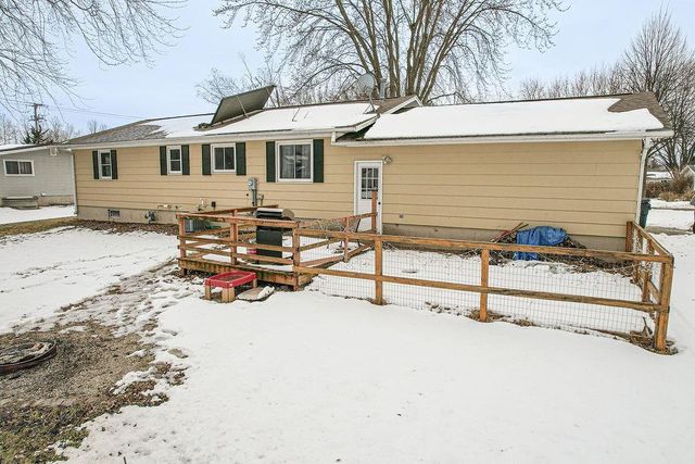 1010 Farmer Avenue, Tomah, WI 54660
