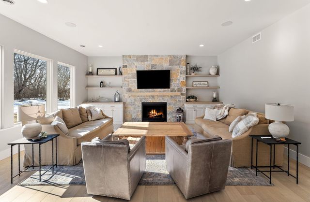 6201 Gustavus Drive, Independence, MN 55359