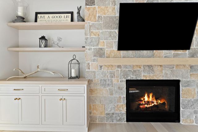 6201 Gustavus Drive, Independence, MN 55359