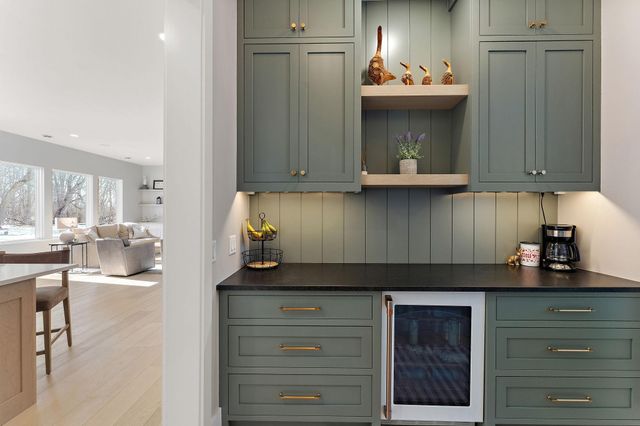 6201 Gustavus Drive, Independence, MN 55359