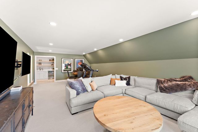 6201 Gustavus Drive, Independence, MN 55359