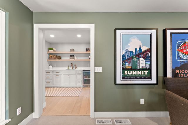 6201 Gustavus Drive, Independence, MN 55359