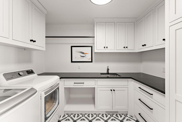 6201 Gustavus Drive, Independence, MN 55359