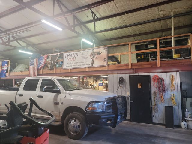 10510 U. S. Highway 82 E, Blossom, TX 75416