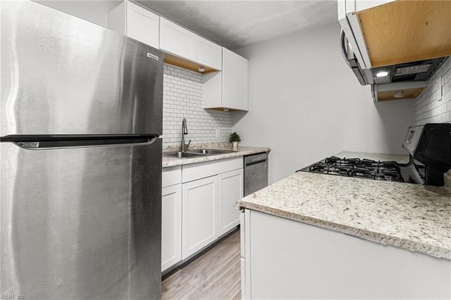 709 Lee ST, Hampton, VA 23669