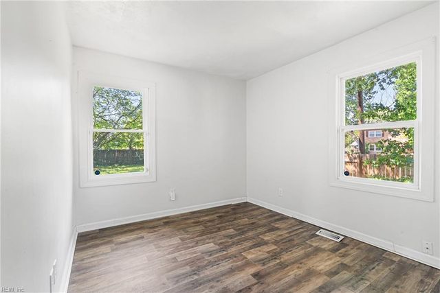 709 Lee ST, Hampton, VA 23669