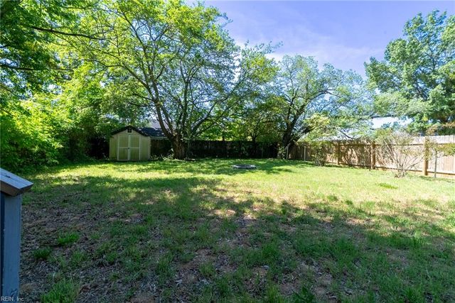 709 Lee ST, Hampton, VA 23669