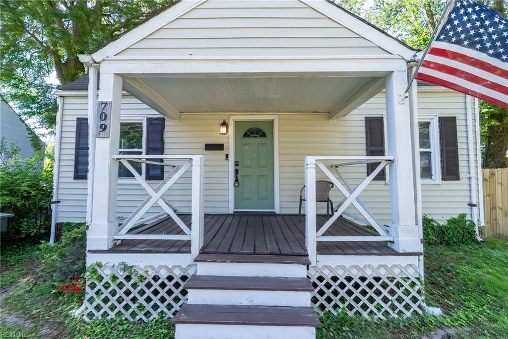 709 Lee ST, Hampton, VA 23669