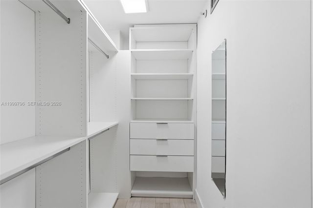 1627 Brickell Ave 603, Miami, FL 33129