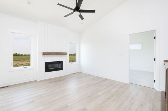 2412 NE 6th Street, Grimes, IA 50111