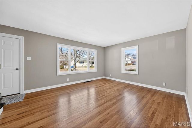 612 W 3rd Street, Washington, MO 63090