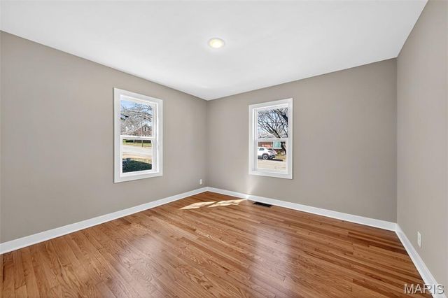 612 W 3rd Street, Washington, MO 63090