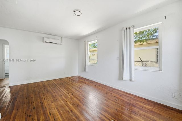 101 NW 74th Street 4, Miami, FL 33150