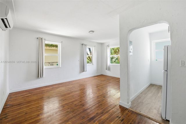 101 NW 74th Street 4, Miami, FL 33150