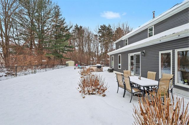 112 Old Lantern Trail, Pennfield Twp, MI 49017