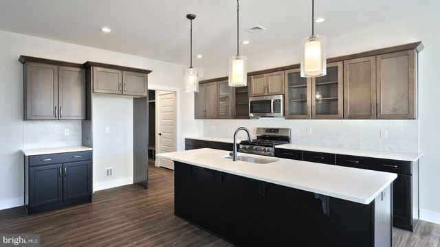 475 PINNACLE RIDGE DR, Annville, PA 17003